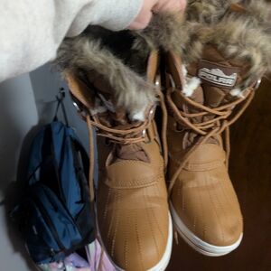 Polar Women's Tan Winter Boots